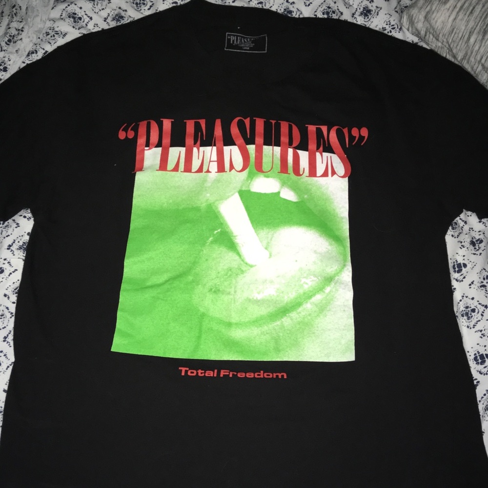 Pleasures t shirt wore a few times.